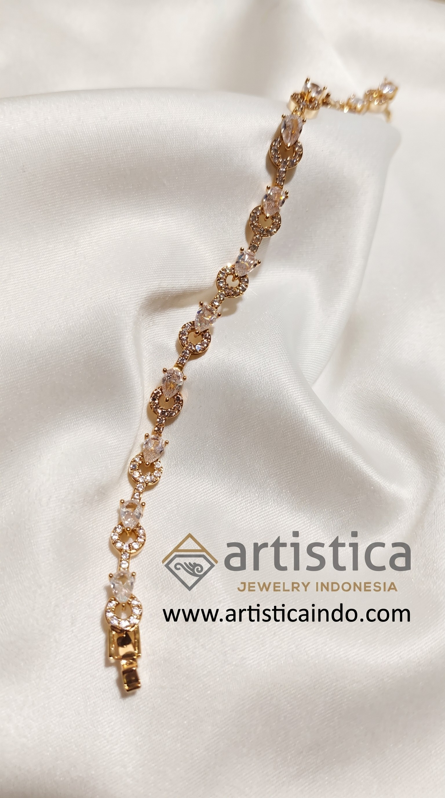 Bracelet 00006 — Handcrafted 925 Sterling Silver Bracelet — Artistica Jewelry Surabaya