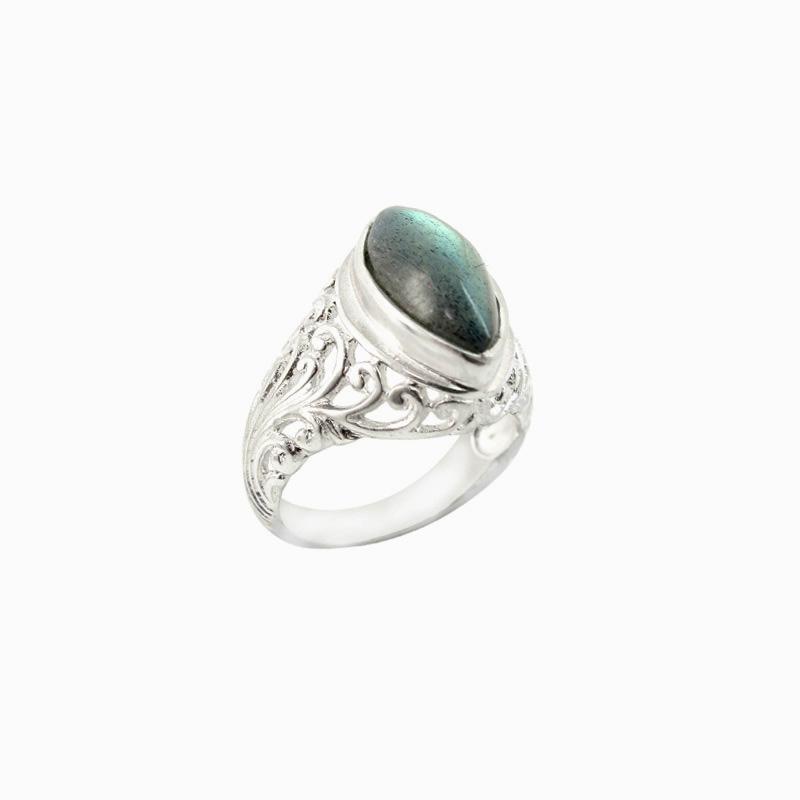 Woman Ring 4000-0799 — Handcrafted 925 Sterling Silver Jewelry by Artistica