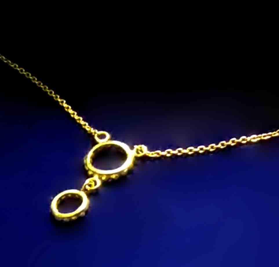 Simplicity Necklace 2000-2026