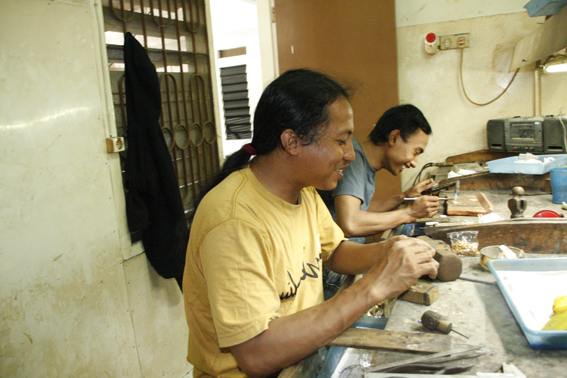 Artistica silver jewelry crafting process